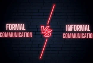 wha is the differences between fomral communication andinformal communication